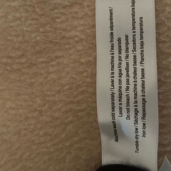 Jockey Person to Person black tunic. US M NWT - Picture 7 of 8